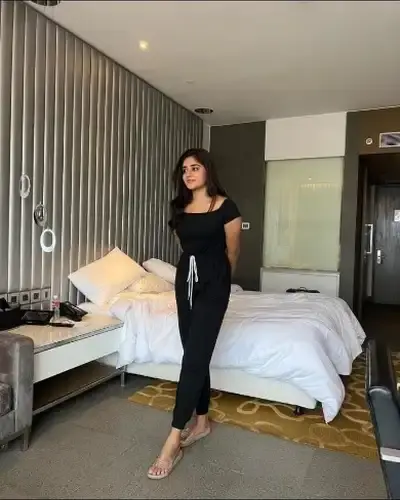 Call Girls Service in Saraipali